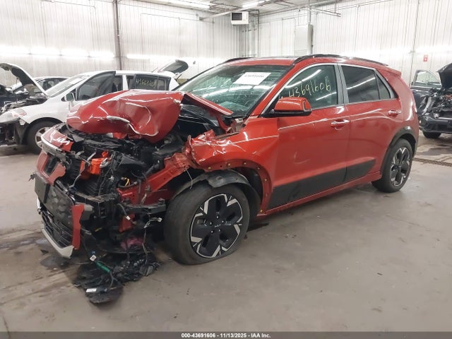 2023 KIA NIRO EV KNDCT3L13P5034957 Photo 1