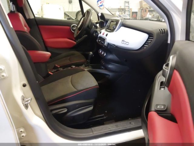 2016 FIAT 500X ZFBCFYBT7GP512442 Photo 4