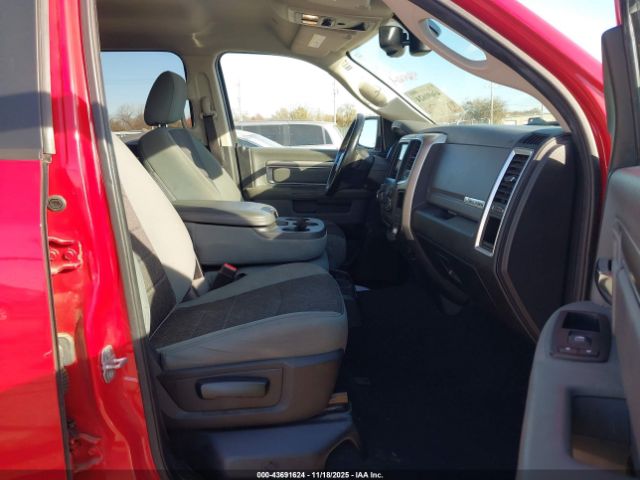 2019 RAM 1500 CLASSIC 1C6RR6TT0KS678025 Photo 4