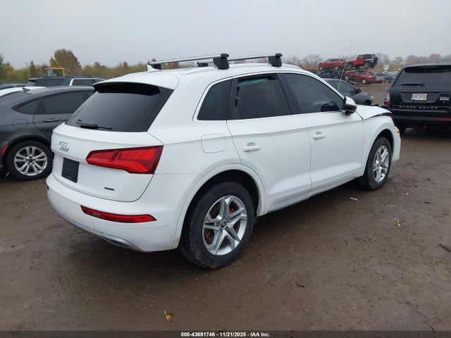 2019 AUDI Q5 WA1ANAFY0K2084640 Photo 3