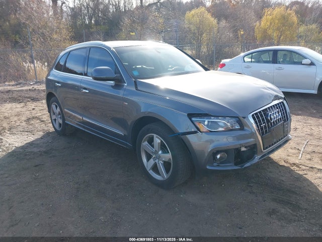 2012 AUDI Q5 WA1DKAFP1CA126611 Photo 0