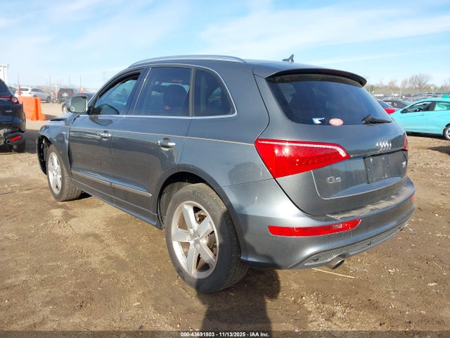 2012 AUDI Q5 WA1DKAFP1CA126611 Photo 2