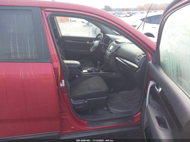 5XYKT3A63EG479598 KIA SORENTO LX