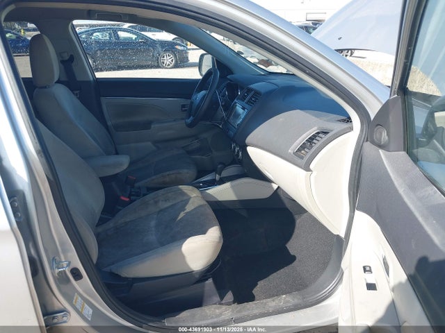 2020 MITSUBISHI OUTLANDER SPORT JA4AP3AU8LU017896 Photo 4