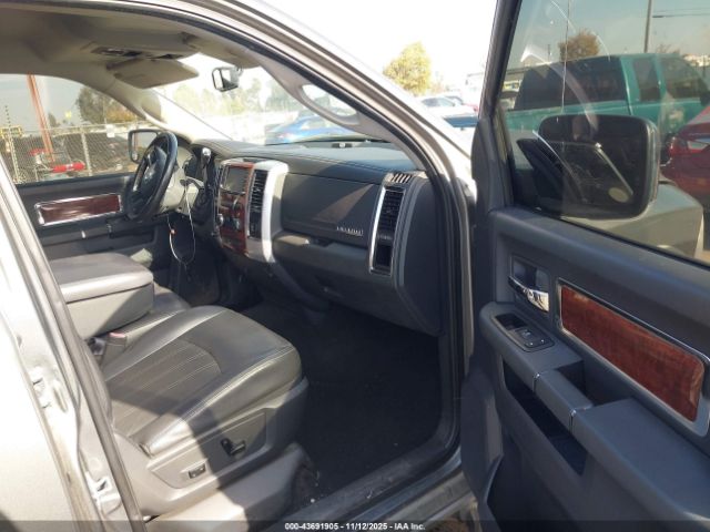 2009 DODGE RAM 1500 1D3HB13T19S754736 Photo 4