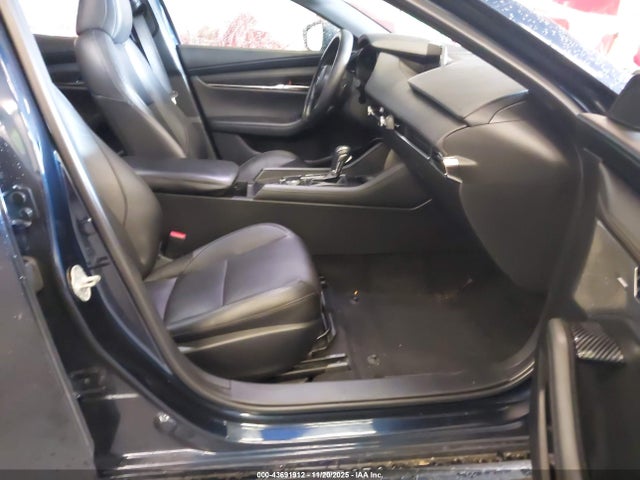 JM1BPBNM3L1168807 Mazda Mazda3 Premium Package