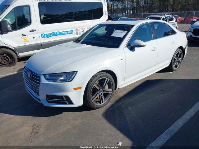 2017 AUDI A4 WAUENAF45HN054087 Photo 1
