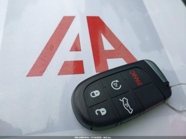 2015 CHRYSLER 200 1C3CCCCG8FN524382 Photo 10