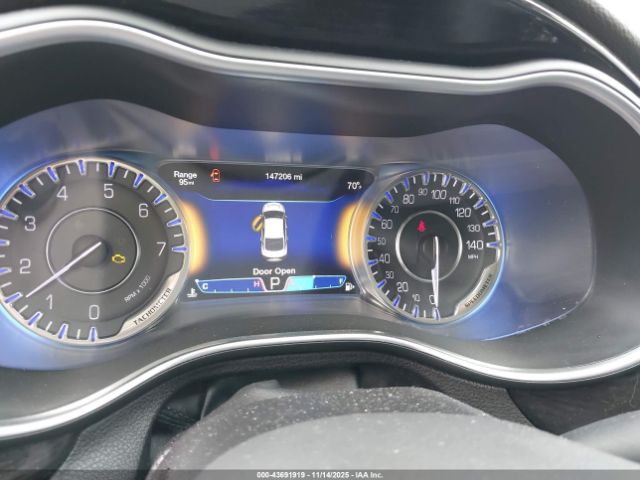 2015 CHRYSLER 200 1C3CCCCG8FN524382 Photo 6