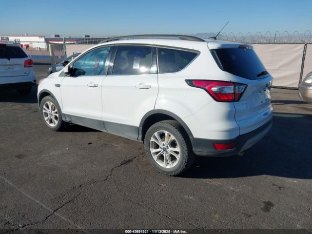 2018 FORD ESCAPE 1FMCU9GD8JUC60344 Photo 2