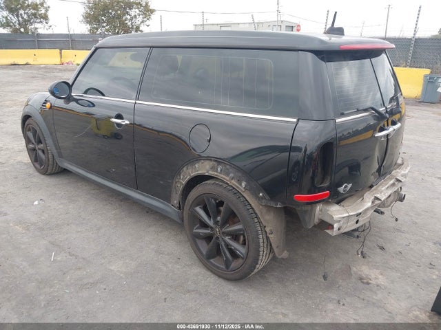 2012 MINI COOPER CLUBMAN WMWZF3C51CT189434 Photo 2