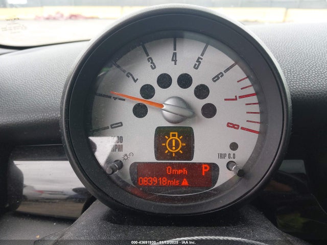 2012 MINI COOPER CLUBMAN WMWZF3C51CT189434 Photo 6