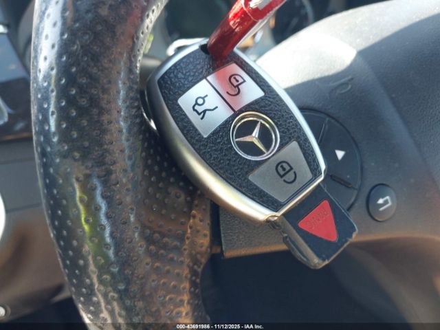 2011 MERCEDES-BENZ E 550 WDDHF7CB3BA318155 Photo 10