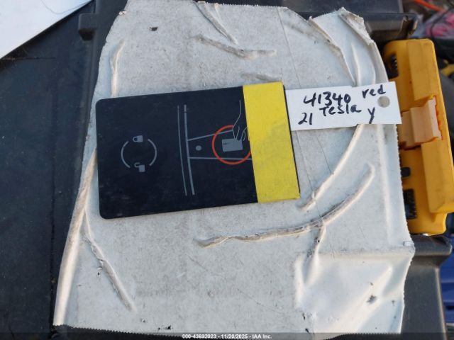 2021 TESLA MODEL Y 5YJYGDEEXMF256471 Photo 10