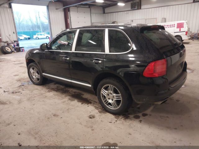 2004 PORSCHE CAYENNE WP1AB29P54LA62944 Photo 2