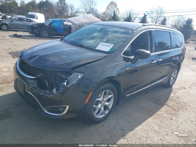 Aukcja sprzedaży 2017 Chrysler Pacifica Touring-l, vin: 2C4RC1BG0HR668154, numer aukcji: 43692089
