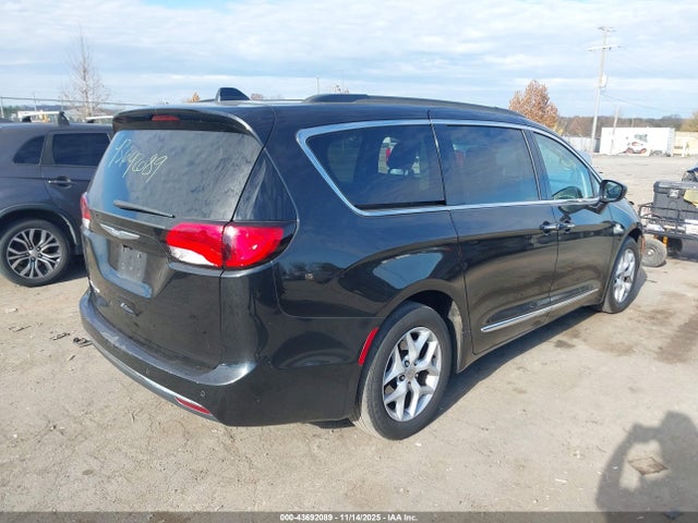 Aukcja sprzedaży 2017 Chrysler Pacifica Touring-l, vin: 2C4RC1BG0HR668154, numer aukcji: 43692089