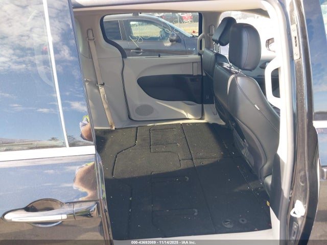 Aukcja sprzedaży 2017 Chrysler Pacifica Touring-l, vin: 2C4RC1BG0HR668154, numer aukcji: 43692089
