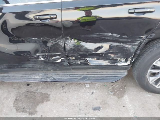 2021 CHEVROLET TAHOE 1GNSCNKD9MR166376 Photo 5