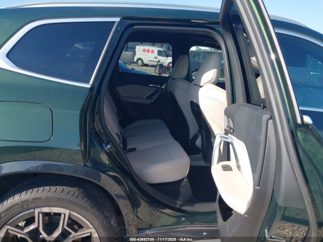 2023 BMW X1 WBX73EF05P5W57046 Photo 7