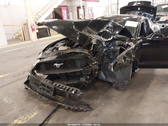 Ford Mustang Ecoboost Fastback 2021 1FA6P8TH2M5140233 Image 6