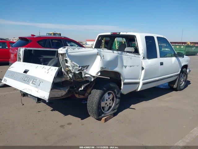 43692198 :رقم المزاد ، 1GCEK19K6SE261102 vin ، 1995 Chevrolet Gmt-400 K1500 مزاد بيع