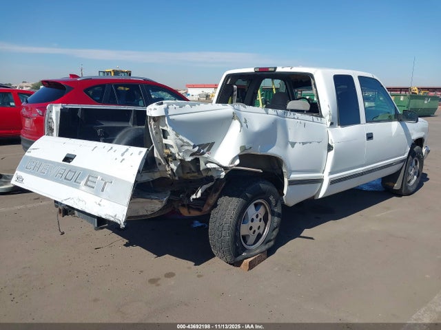 43692198 :رقم المزاد ، 1GCEK19K6SE261102 vin ، 1995 Chevrolet Gmt-400 K1500 مزاد بيع