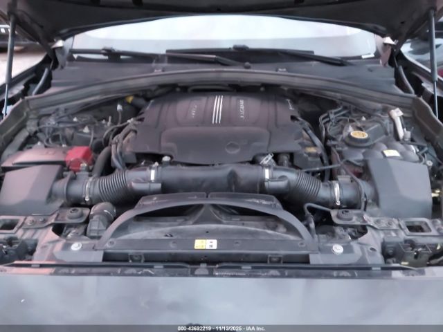 2017 JAGUAR F-PACE SADCM2BV5HA892309 Photo 9