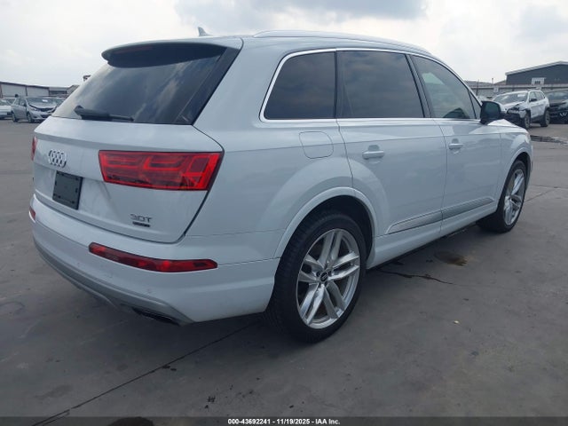 2017 AUDI Q7 WA1VAAF77HD040023 Photo 3