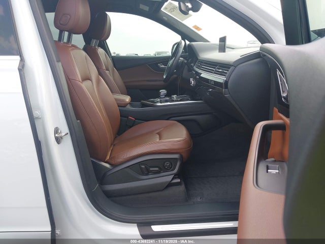 2017 AUDI Q7 WA1VAAF77HD040023 Photo 4