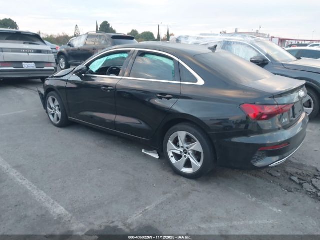 2023 AUDI A3 WAUAUDGY1PA062942 Photo 2