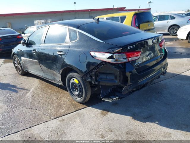 2016 KIA OPTIMA 5XXGT4L39GG017827 Photo 2