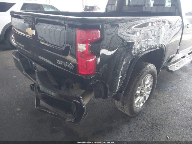2GC4YREY6R1158812 Chevrolet Silverado 2500hd 4wd Standard Bed High Country