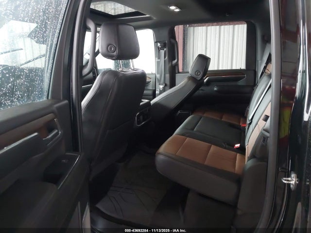 2GC4YREY6R1158812 Chevrolet Silverado 2500hd 4wd Standard Bed High Country