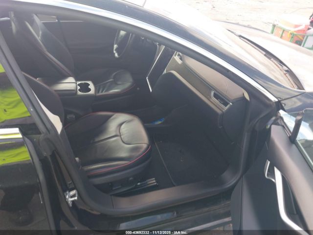 2013 TESLA MODEL S 5YJSA1DP1DFP15590 Photo 4