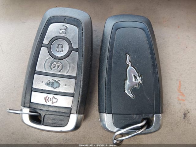 2018 FORD MUSTANG 1FATP8FF9J5138472 Photo 10