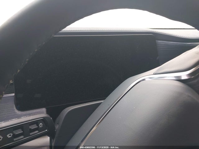 Rivian r1t 2025 7FCTGBAA9SN036085 Image 7