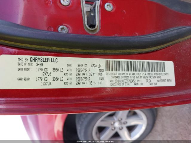 2009 DODGE RAM 1500 1D3HV18T69S782452 Photo 8