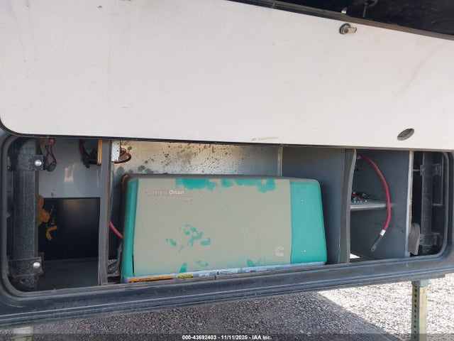 1UJCJSCVXH19N0093 Jayco Seismic 4113