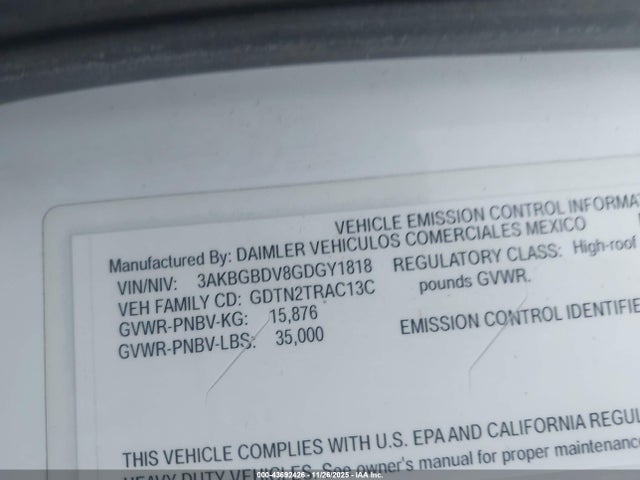 3AKBGBDV8GDGY1818 Freightliner Cascadia 113