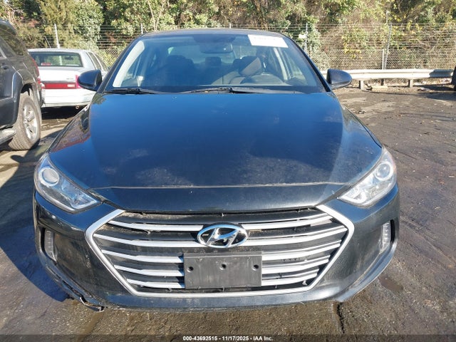 Продажа на аукционе авто 2018 Hyundai Elantra Value Edition, vin: 5NPD84LF5JH301059, номер лота: 43692515