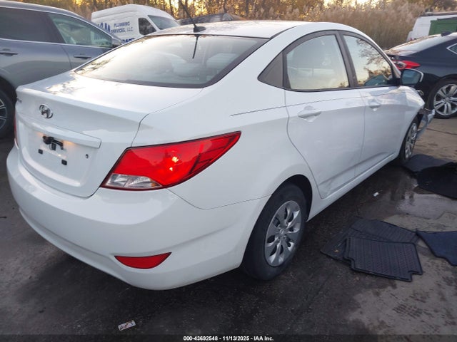 2017 HYUNDAI ACCENT KMHCT4AE9HU341631 Photo 3