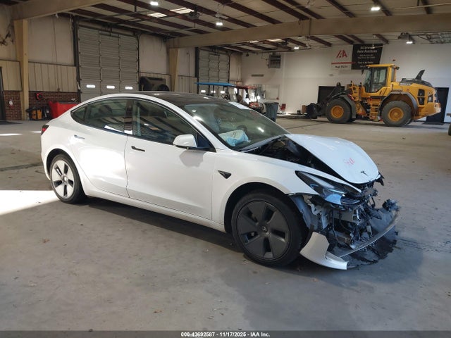 2023 TESLA MODEL 3 5YJ3E1EA5PF402940 Photo 0