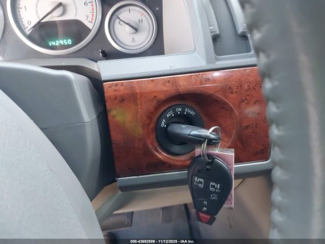 2008 CHRYSLER TOWN & COUNTRY 2A8HR54PX8R624072 Photo 10