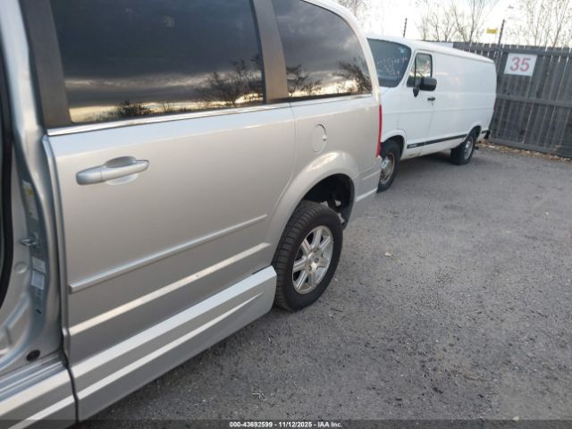2008 CHRYSLER TOWN & COUNTRY 2A8HR54PX8R624072 Photo 5