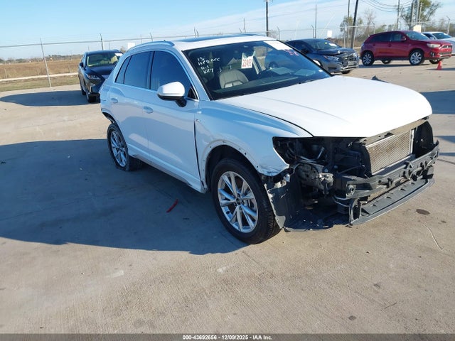 2024 AUDI Q3 WA1DECF31R1087849 Photo 0