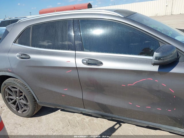 WDCTG4EB9FJ181249 Mercedes-Benz GLA 250