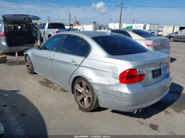 2006 BMW 330I WBAVB33566PS10950 Photo 2