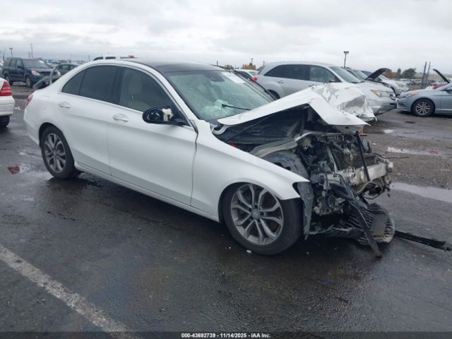 2016 MERCEDES-BENZ C 300 55SWF4KB3GU148782