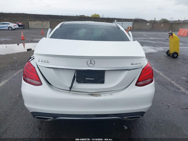 55SWF4KB3GU148782 Mercedes-Benz C 300 4matic